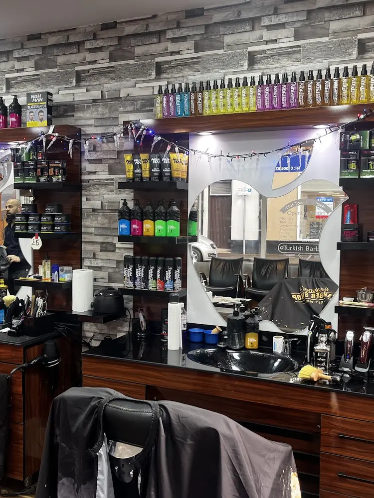 Efes Barbers